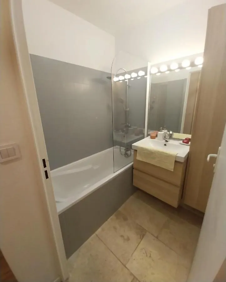 Appartement Coquet Avec Jardin Prive Aix-en-Provence 0*,